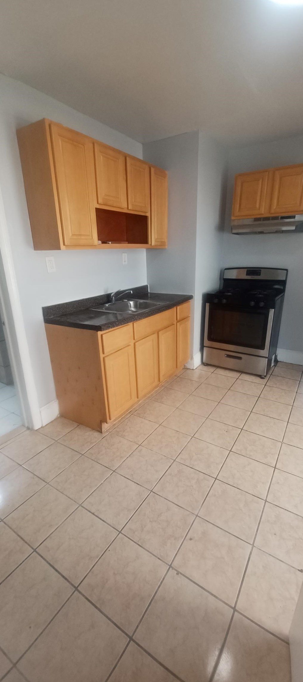 207 Fulton Ave #1, Jersey City, NJ 07305