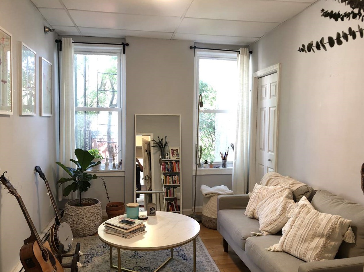 466 Monmouth St Apt 2r, Jersey City, NJ