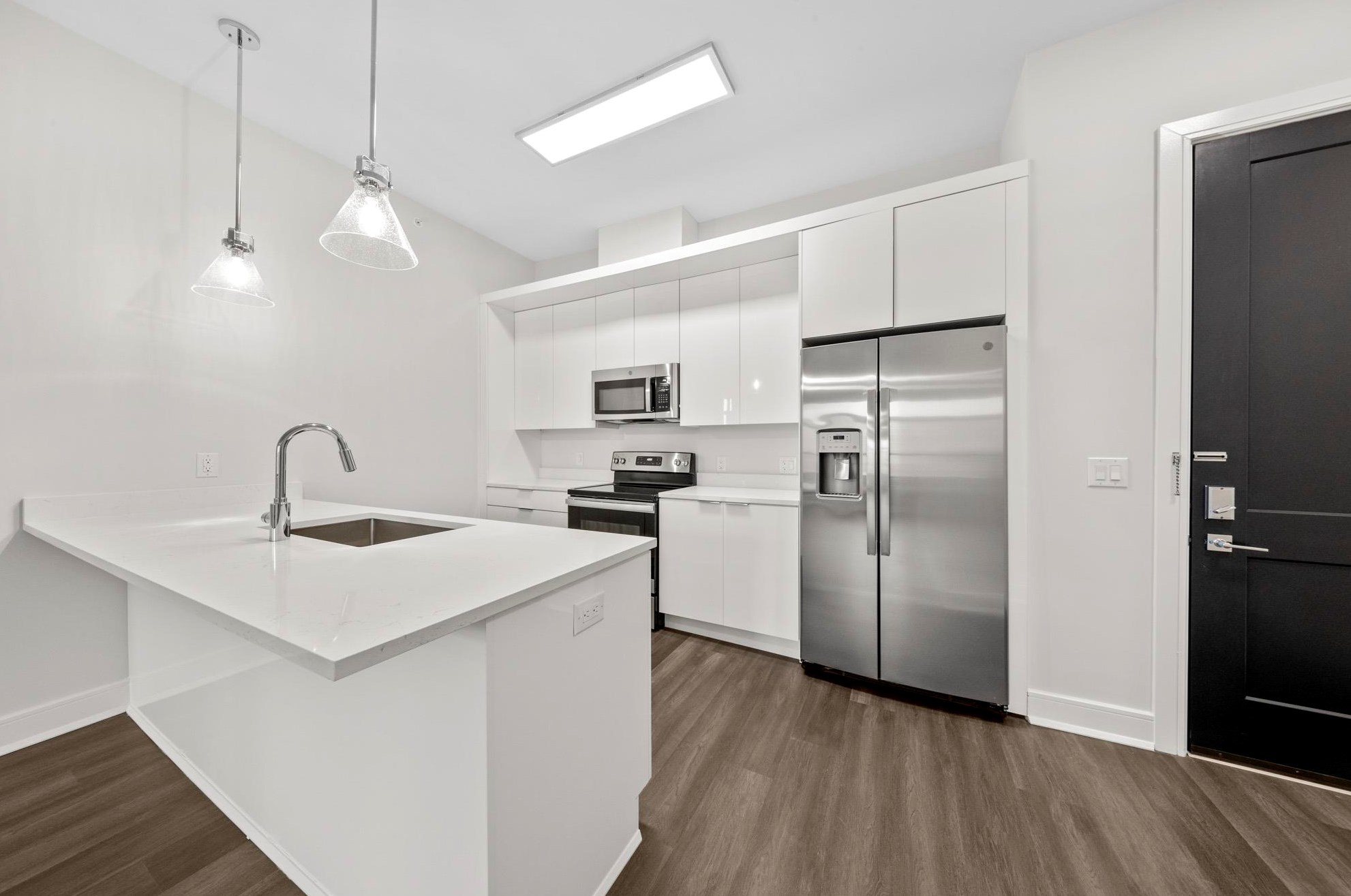 121 34th St #518, Union City, NJ 07087