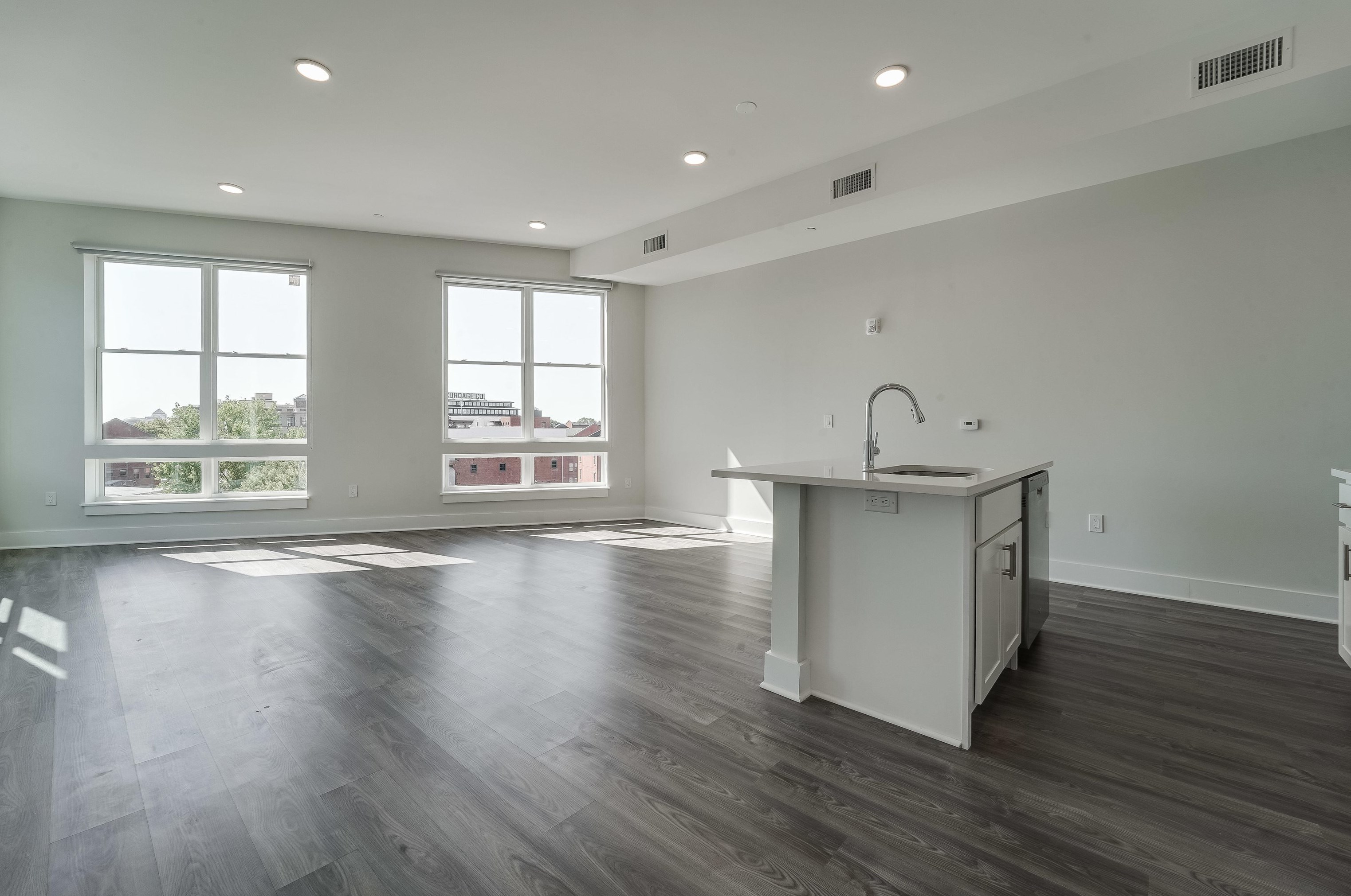 660 Grand St #410, Jersey City, NJ 07304