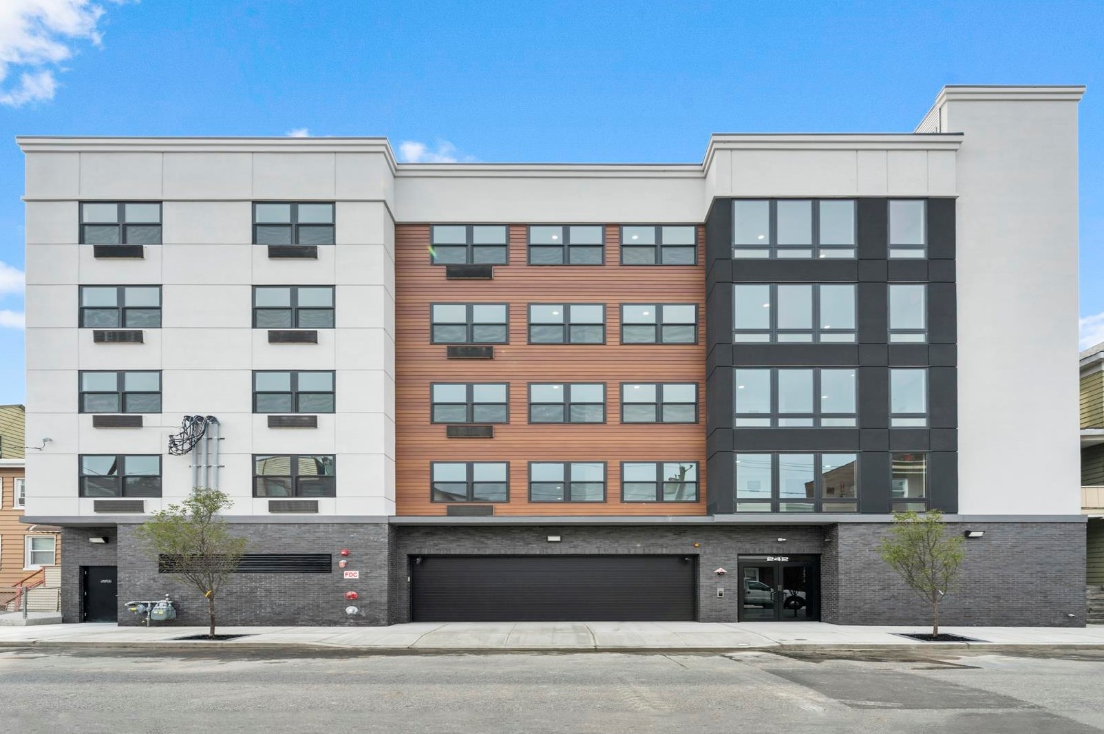 242 Spring St #201, Paterson, NJ 07503