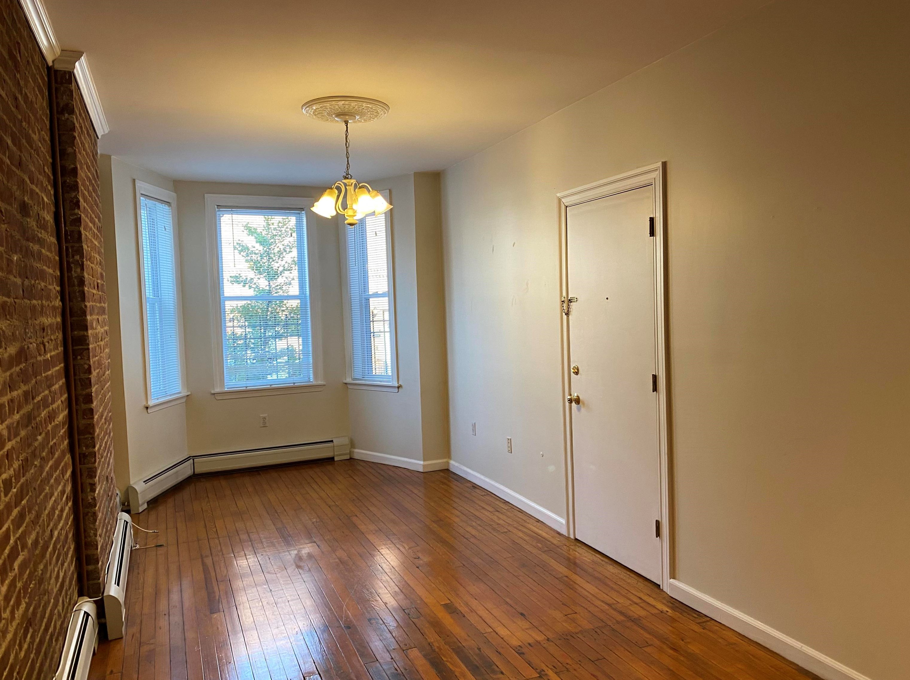 203 Ogden Ave, Jersey City, NJ 07307-1207