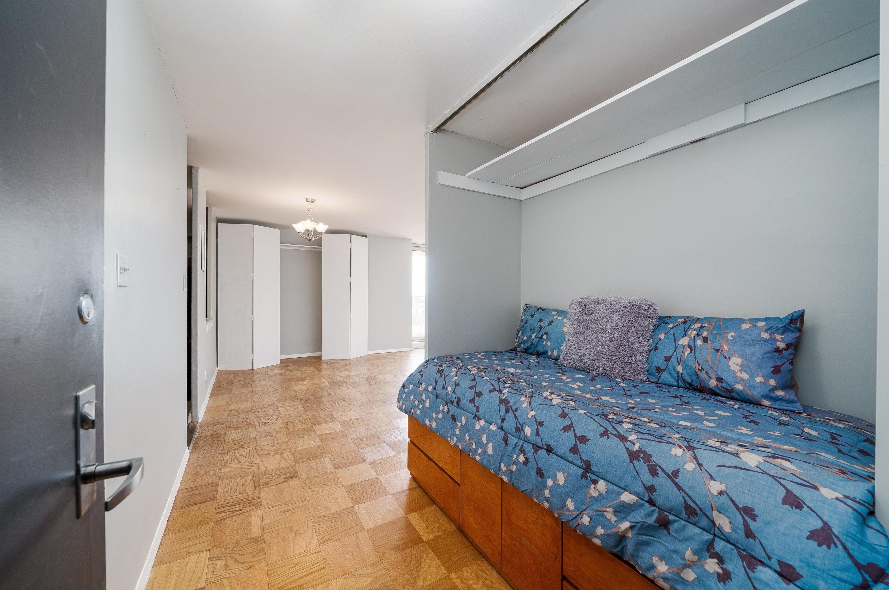 6040 Blvd E #14k, West New York, NJ 07093