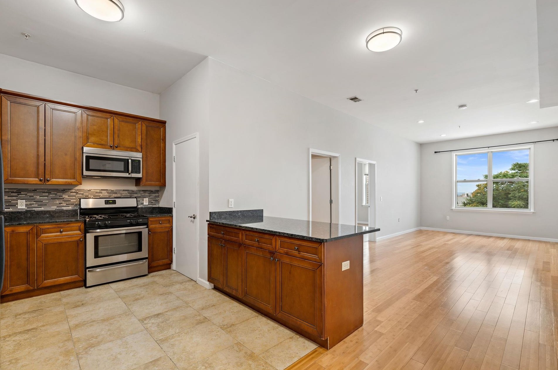 5005 Palisade Ave #208, West New York, NJ 07093