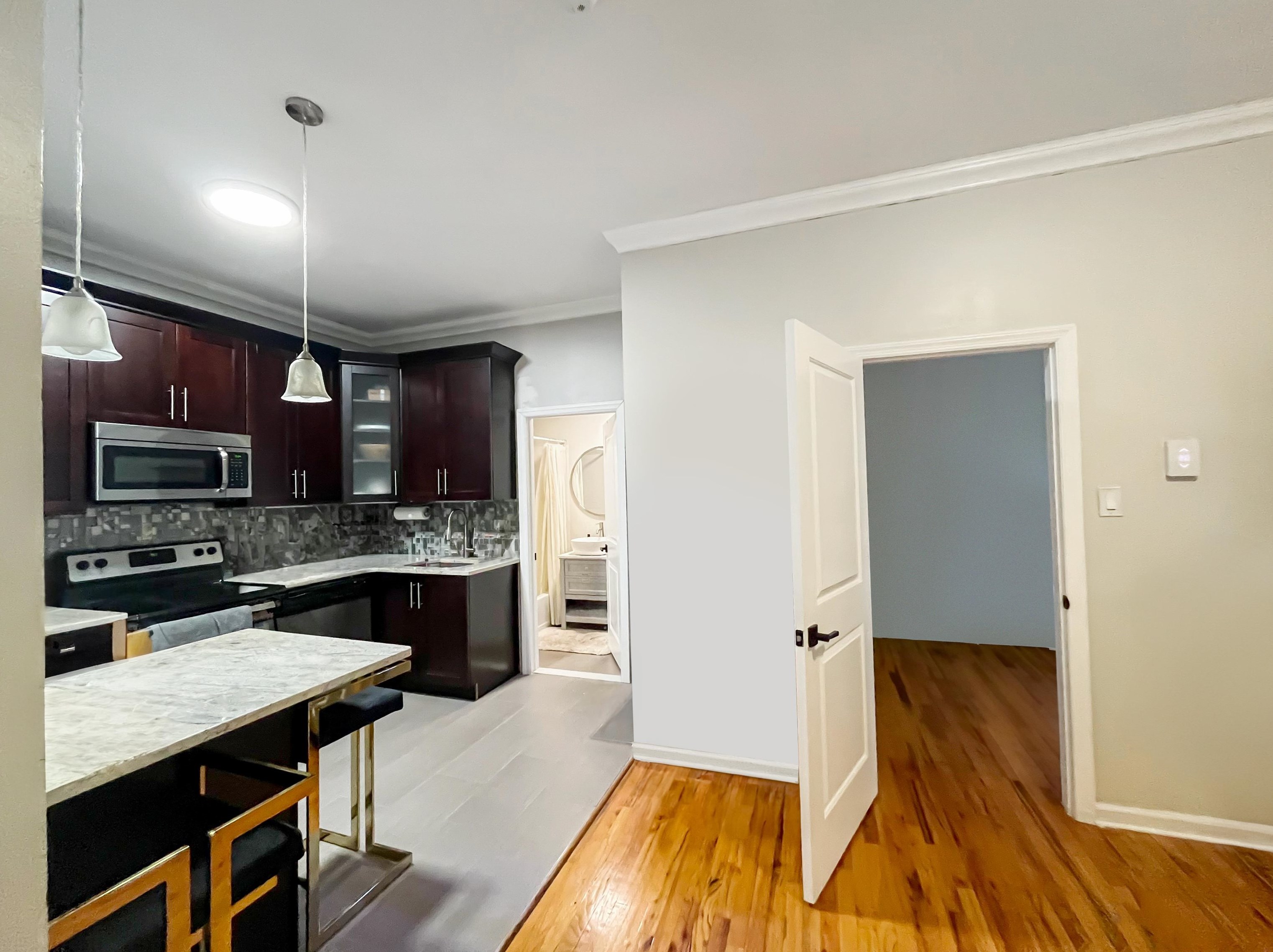 420 2nd St #11, Jersey City, NJ 07302