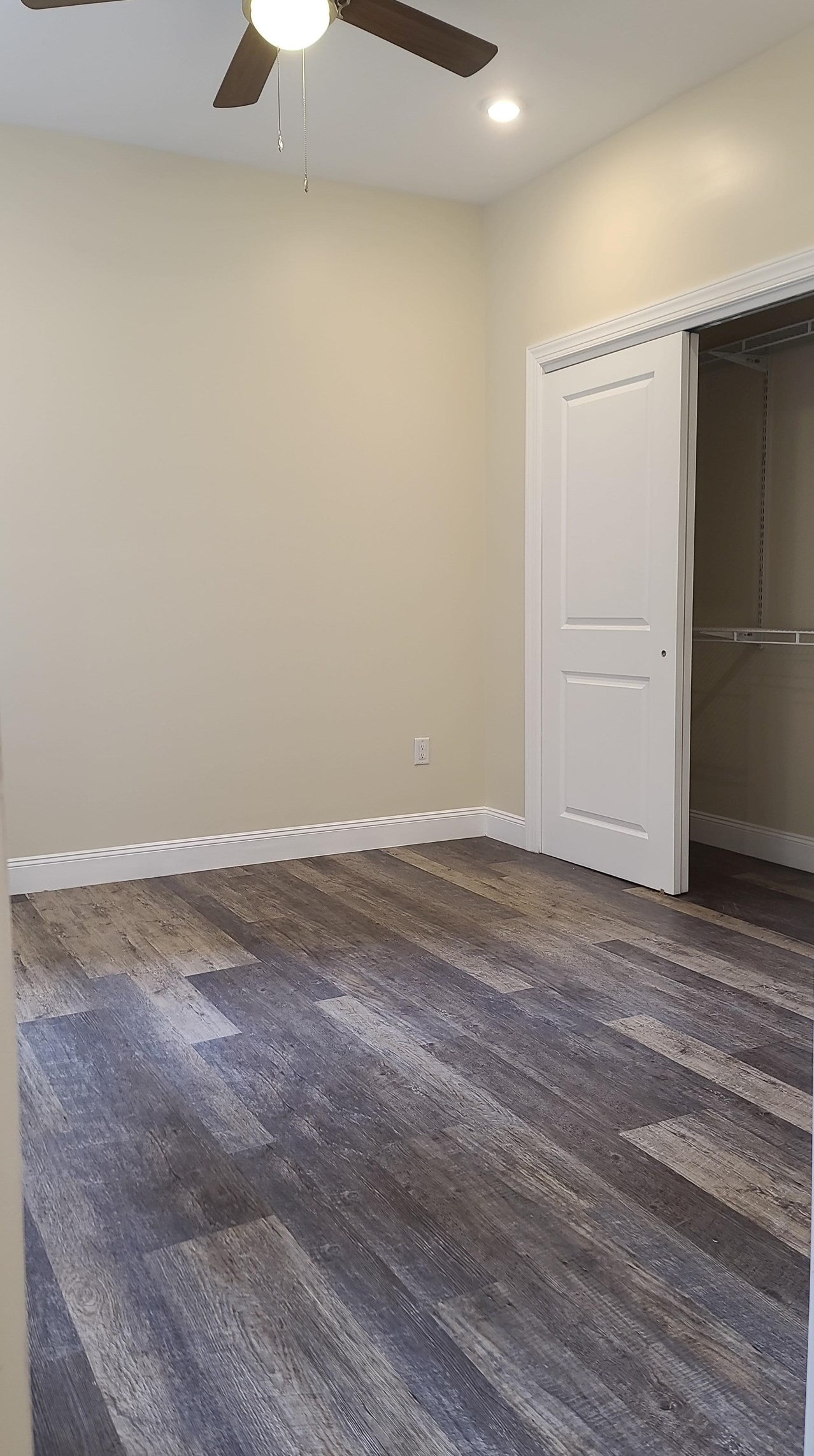64 Sherman Pl #27, Jersey City, NJ 07307