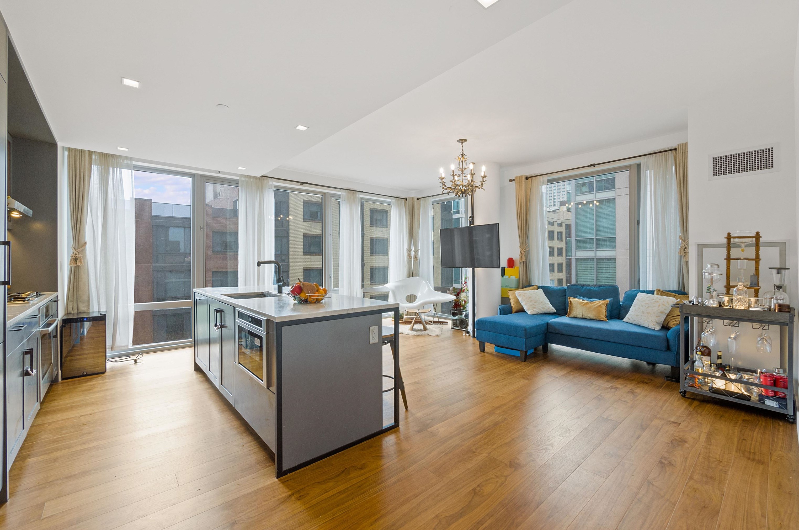 2 Shore Ln #509, Jersey City, NJ 07310