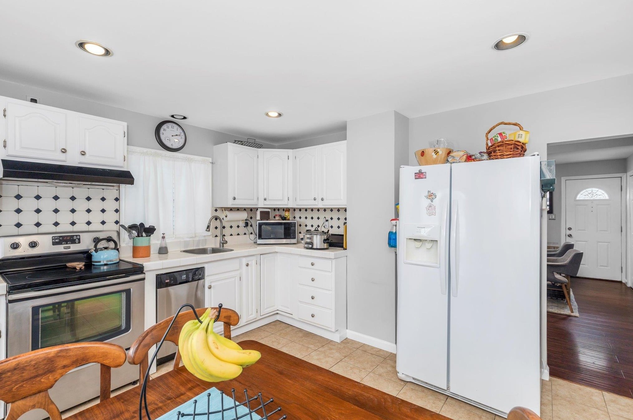 256 Maple St, Secaucus NJ 07094-3706 exterior