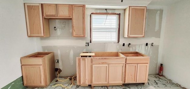25 W 51st St, Bayonne, NJ 07002