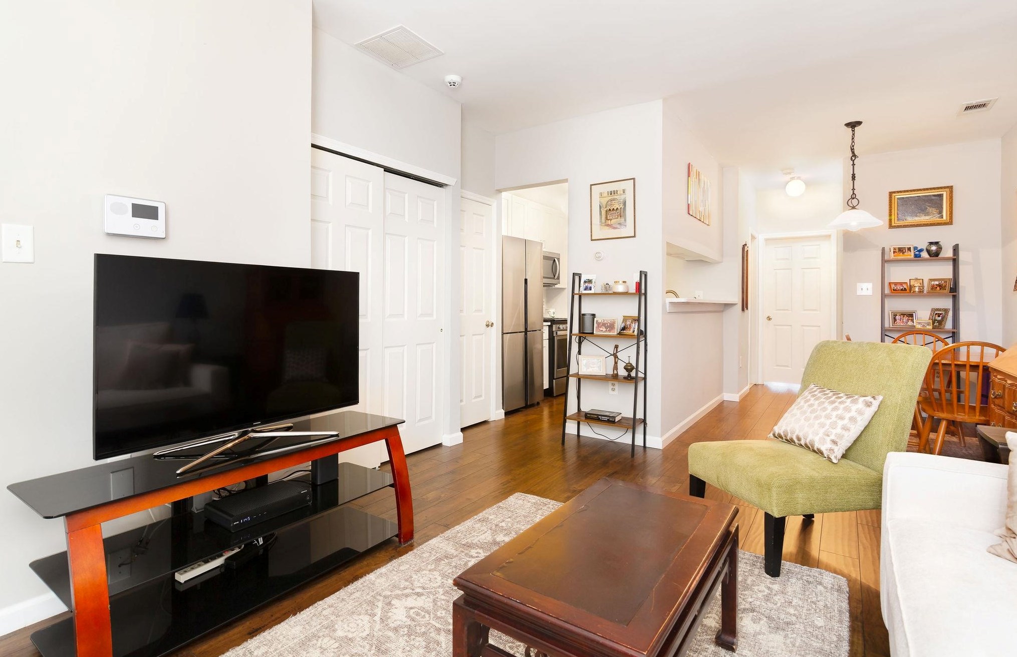 151 Cottonwood St, Jersey City, NJ 07305-4865