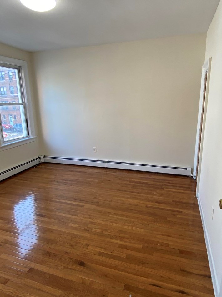 328 Fulton Ave #2r, Jersey City, NJ 07305