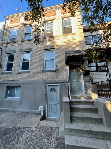 34 Logan Ave #2, Jersey City, NJ 07306