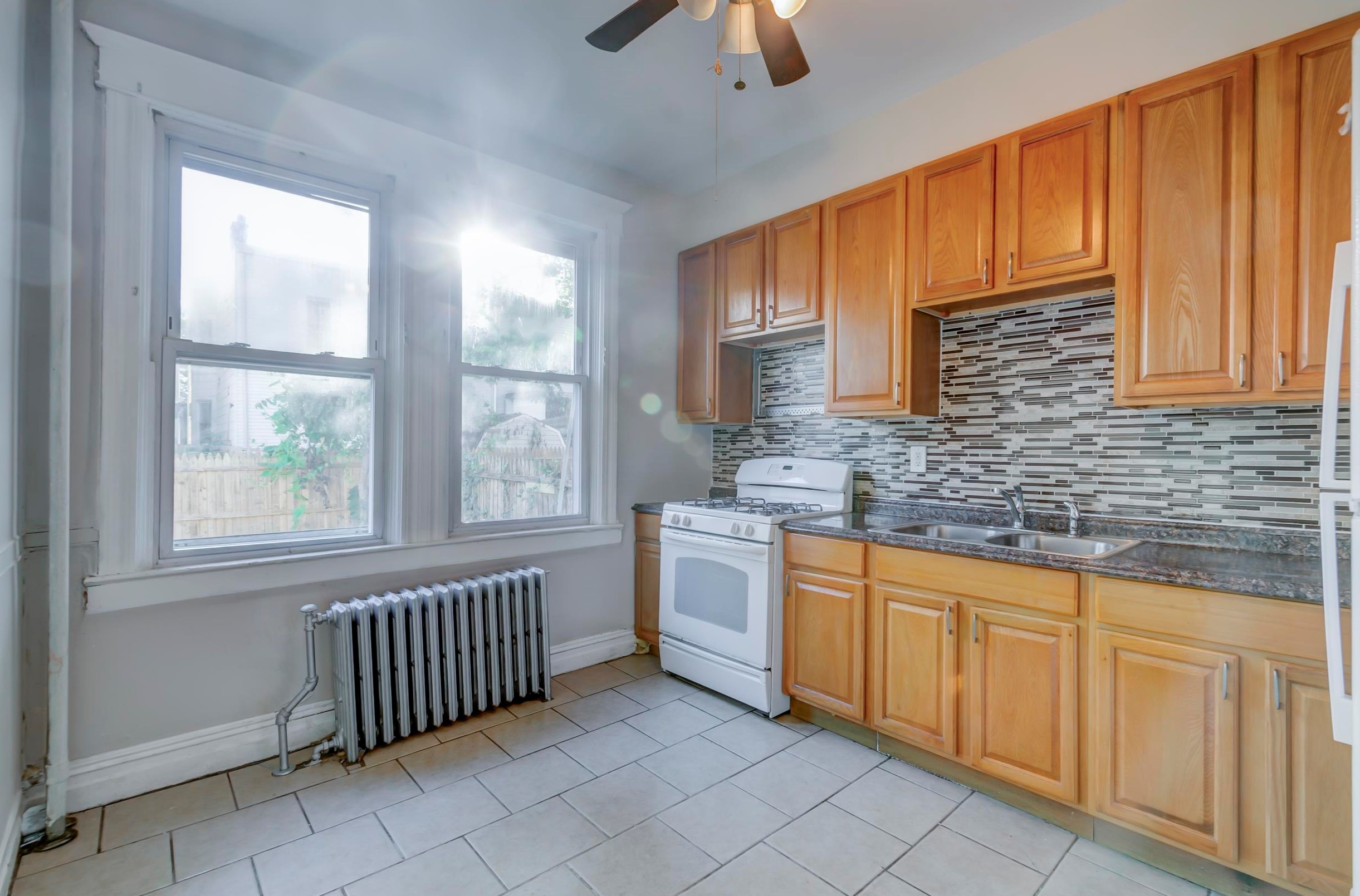 209 Wilkinson Ave, Jersey City, NJ 07305