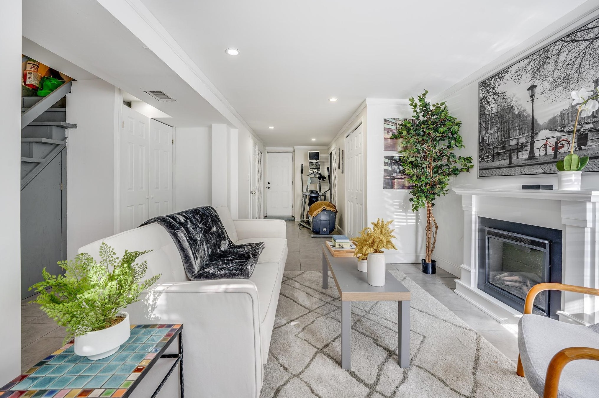 22 Jewett Ave, Jersey City, NJ 07304