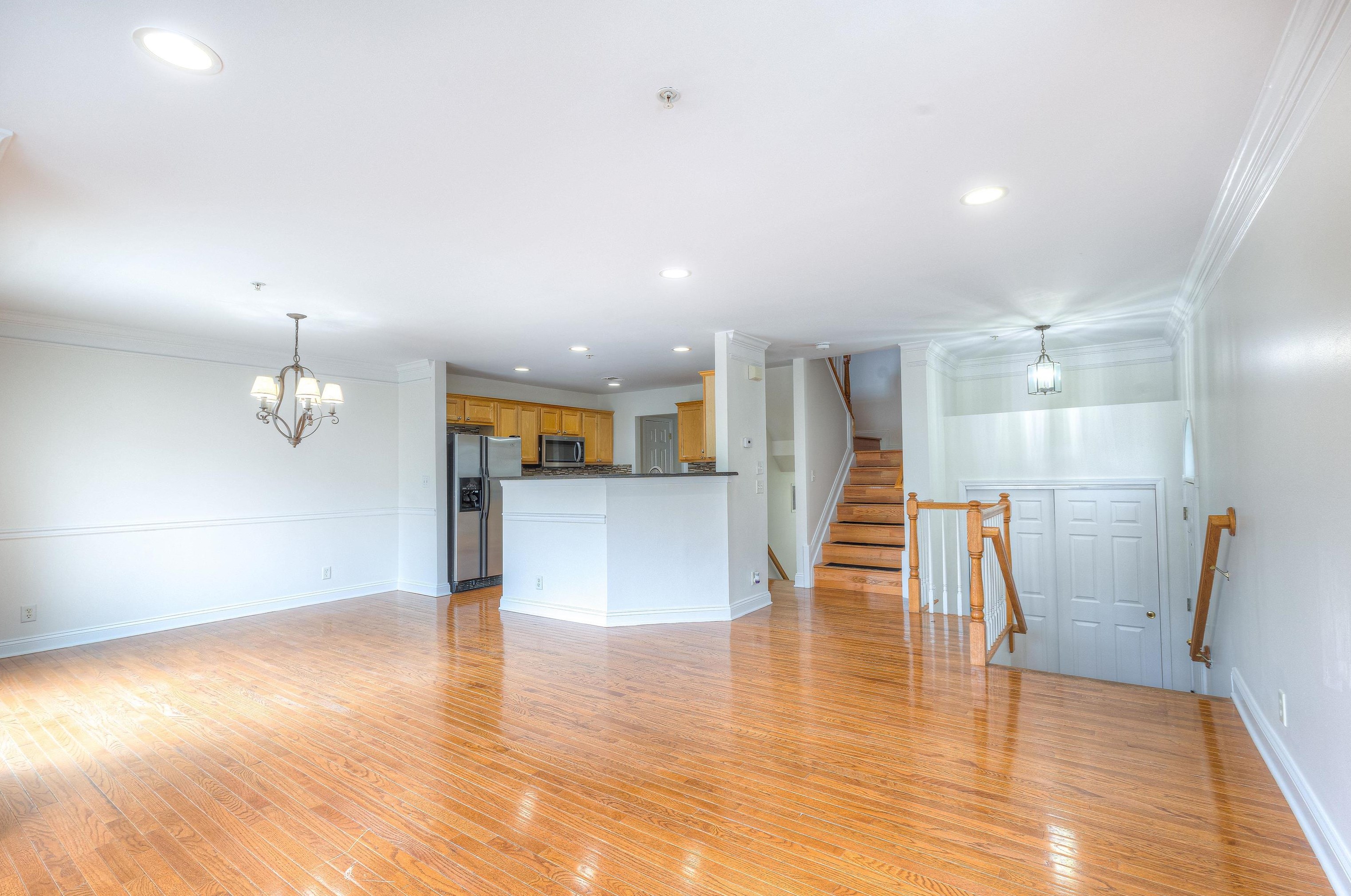 151 Blue Heron Dr #151, Secaucus, NJ 07094