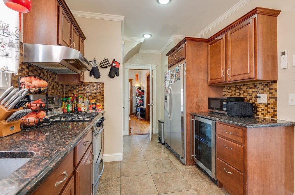 1310 St, North Bergen NJ  07047-4228 exterior