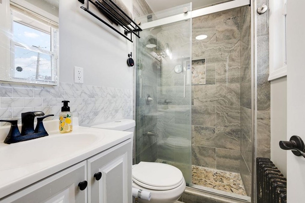 1310 St, North Bergen NJ  07047-4228 exterior