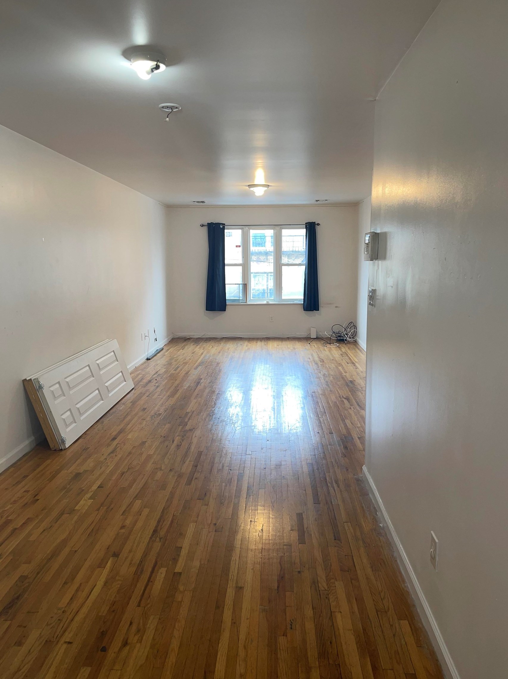 73 Woodlawn Ave #2, Jersey City, NJ 07305