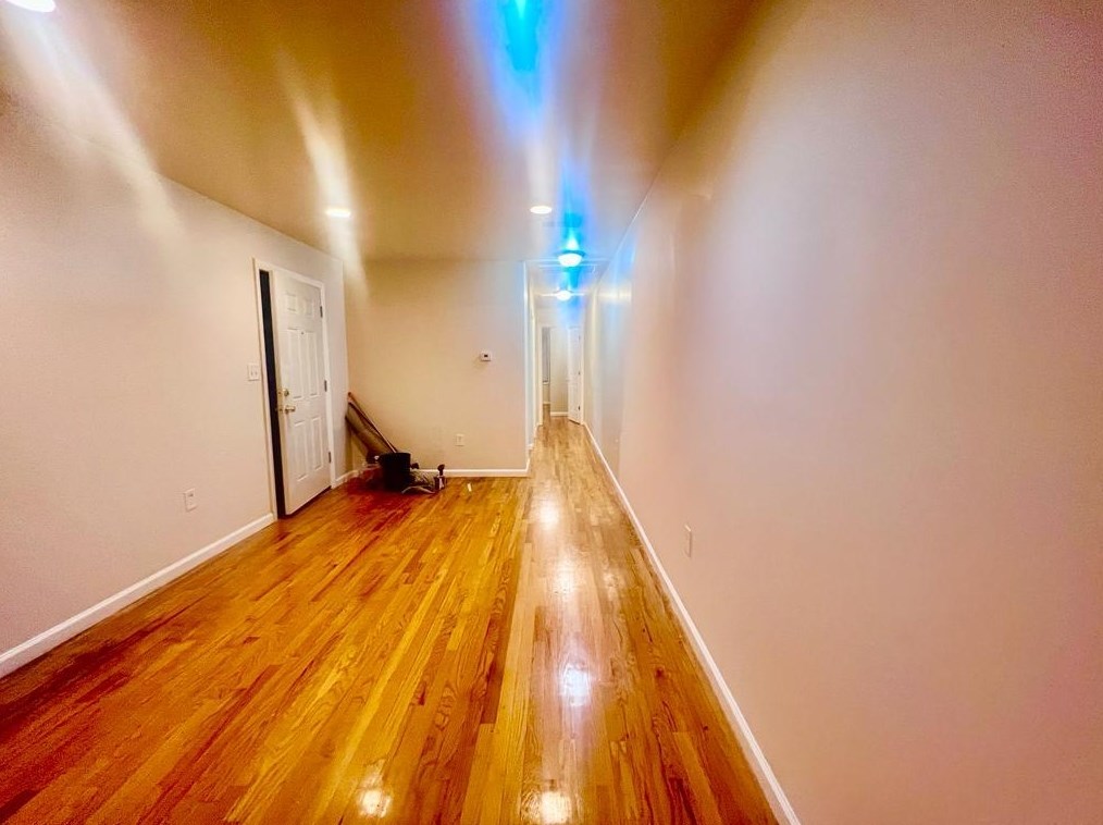 497 Ocean Ave, Jersey City, NJ 07305-3322