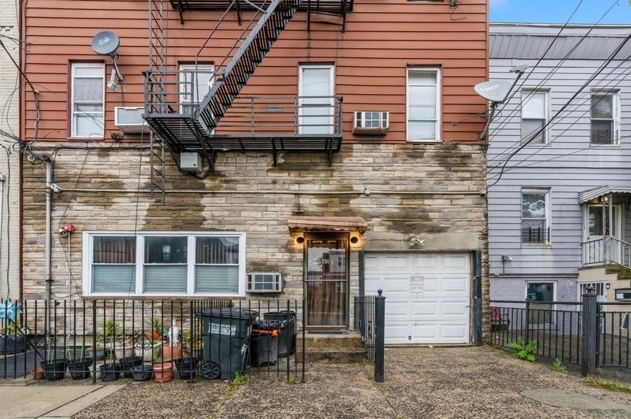40 Beacon Ave #9, Jersey City, NJ 07306