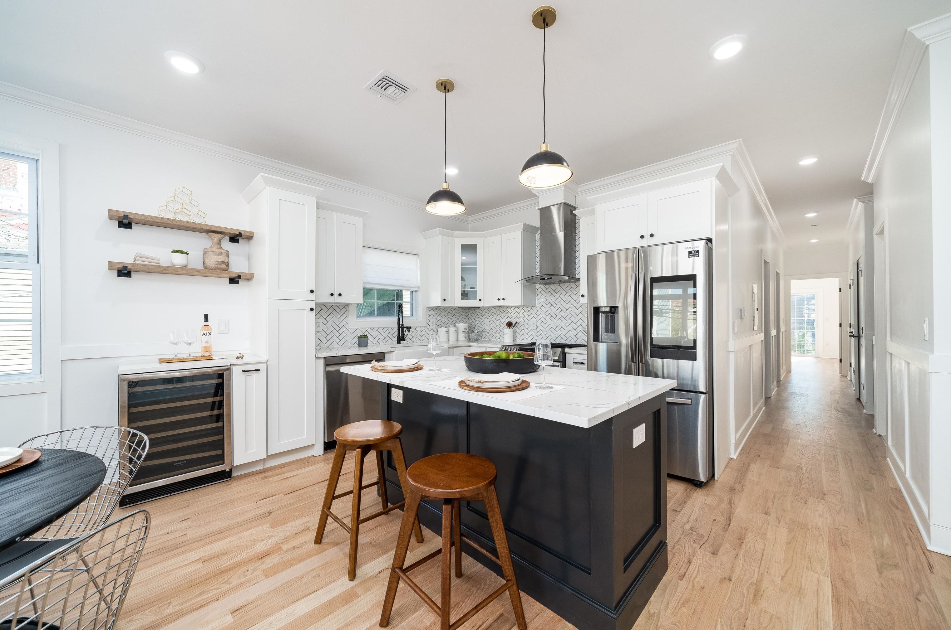 17 Manhattan Ave, Jersey City, NJ 07307-2333