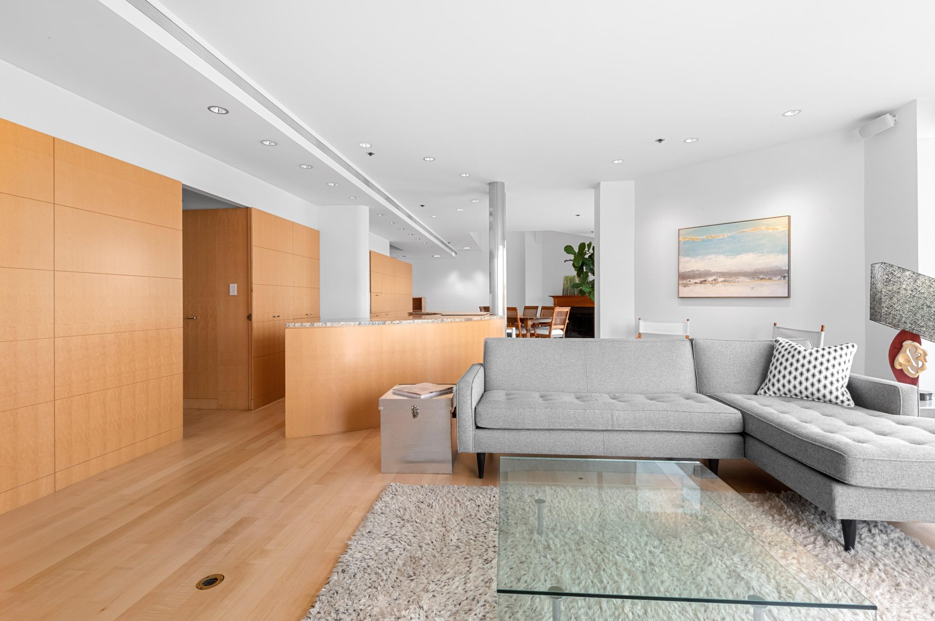 600 Harbor Blvd #1045, Union City, NJ 07086