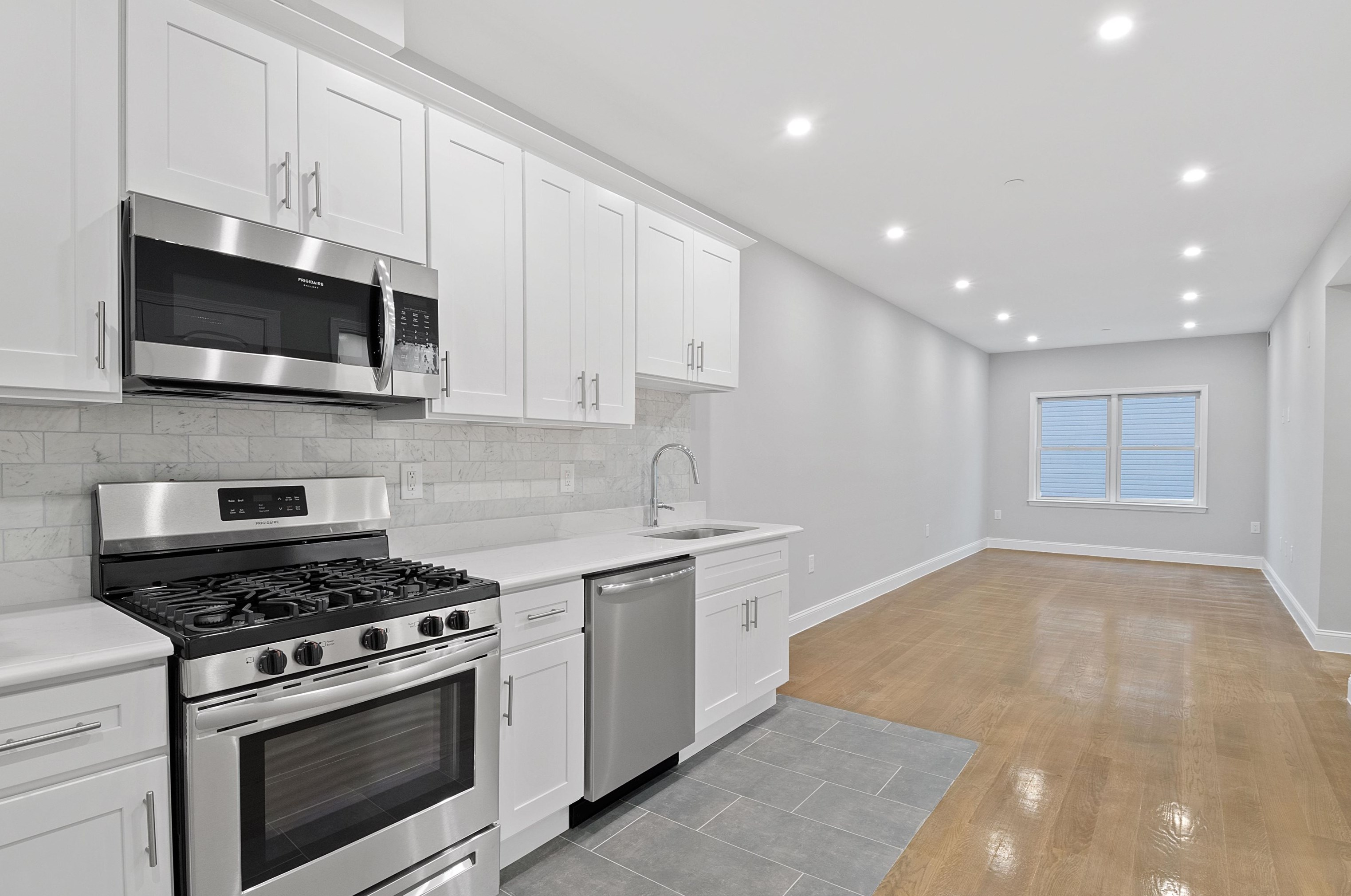 311-315 West Side Ave #403, Jersey City, NJ 07305