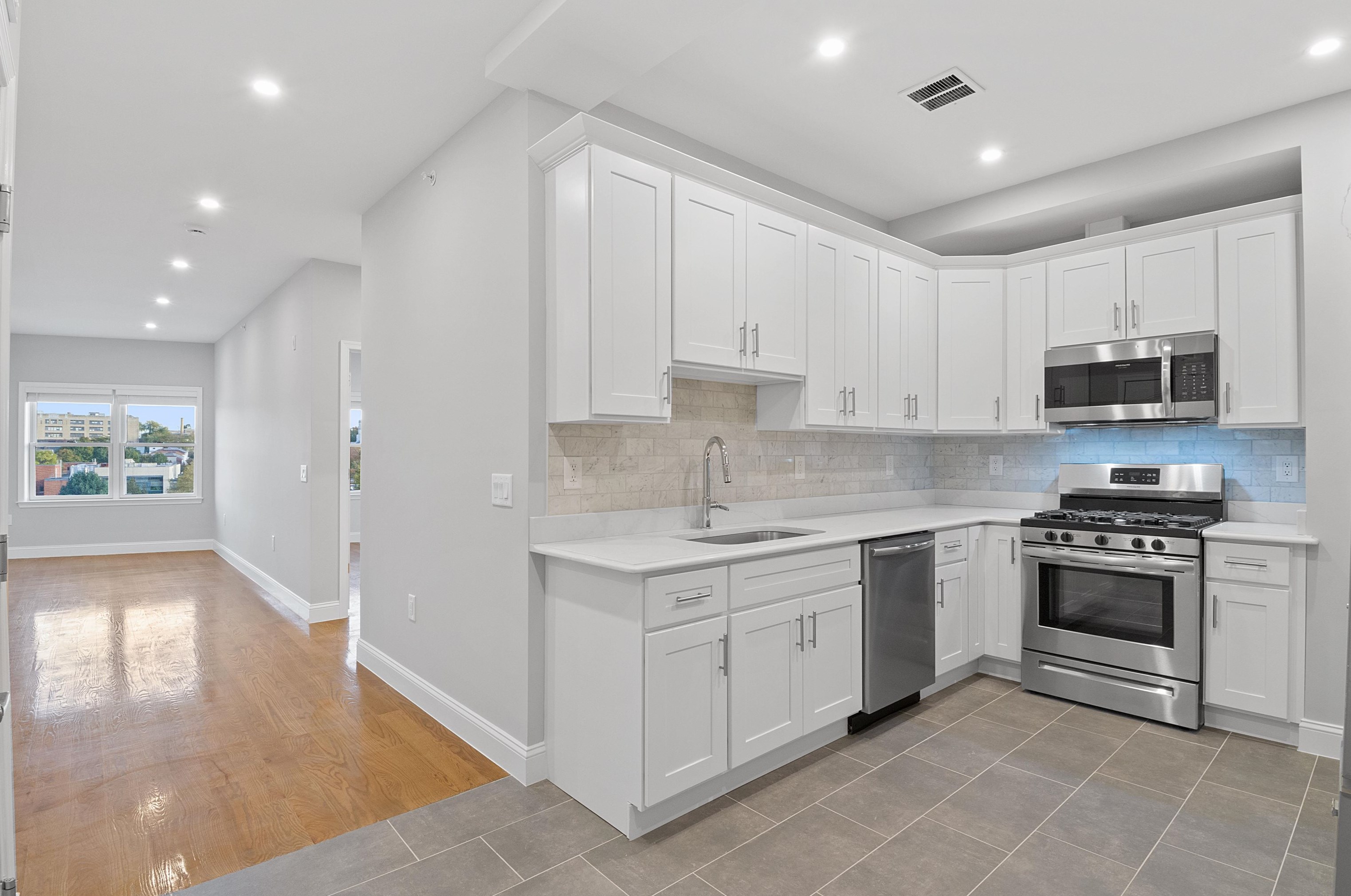 311-315 West Side Ave #408, Jersey City, NJ 07305