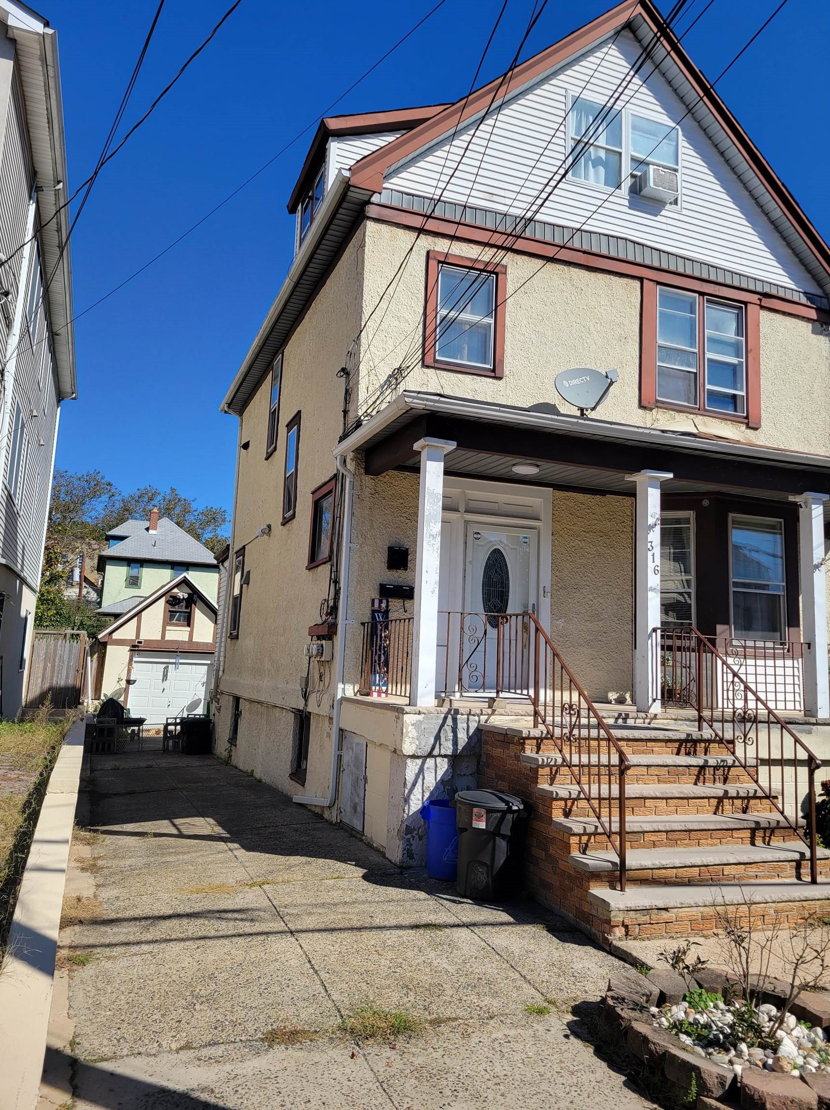 316 77th St, North Bergen, NJ 07047