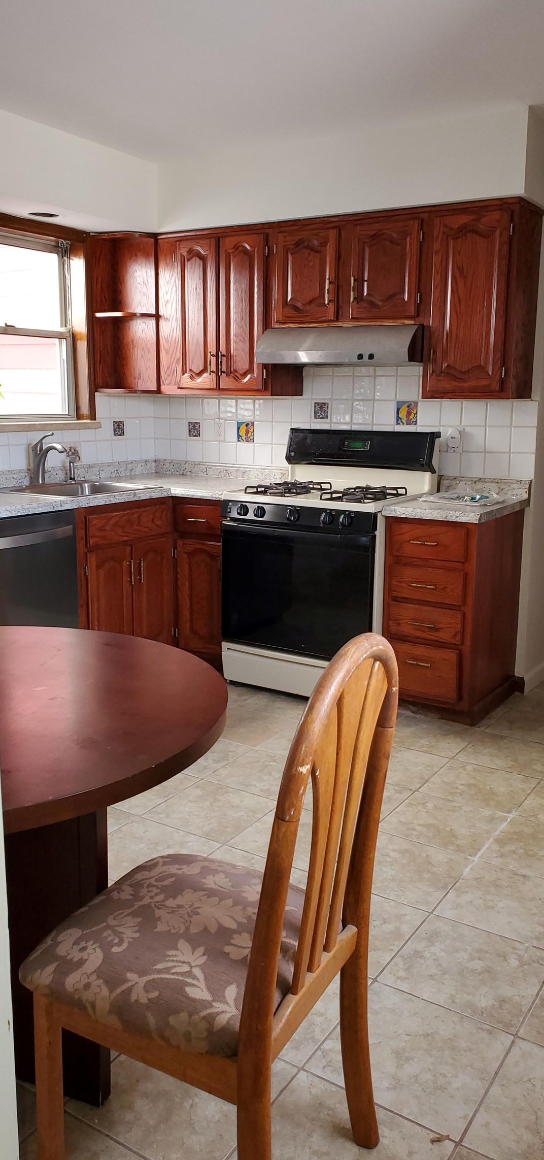 6803 Park Ave #2, West New York, NJ 07093