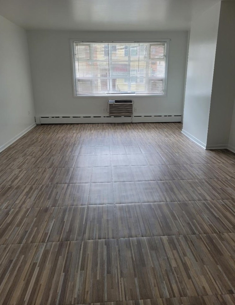 120 Irving St #1, Jersey City, NJ 07307