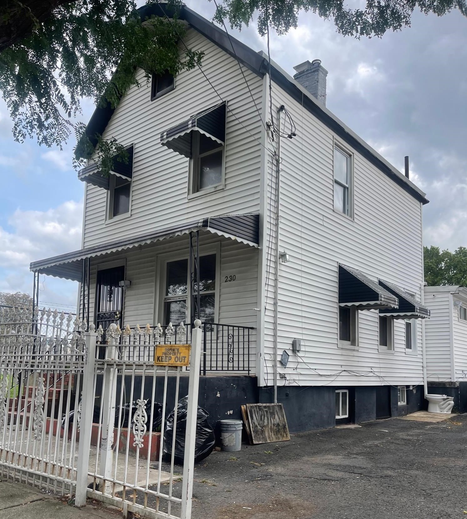 230 Olean Ave, Jersey City, NJ 07306