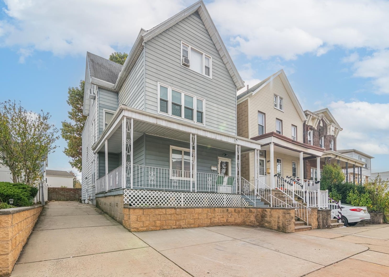 280 Avenue C, Bayonne, NJ 07002