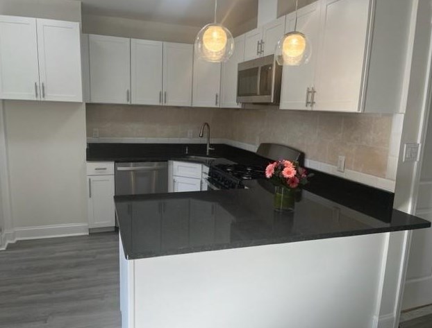 322 6th St #floor 2, Jersey City, NJ 07302