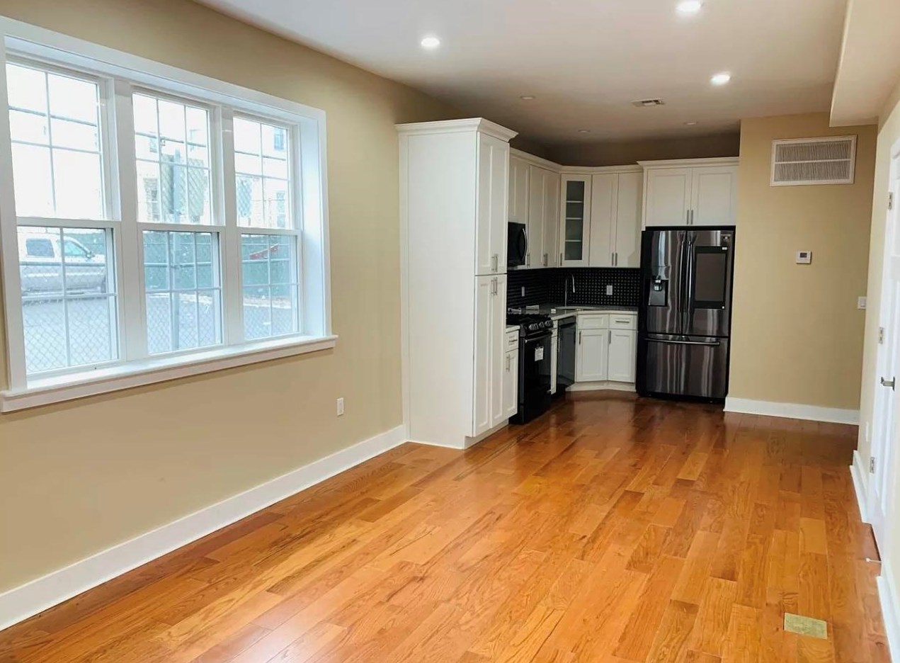 9 Boland St #1, Jersey City, NJ 07306