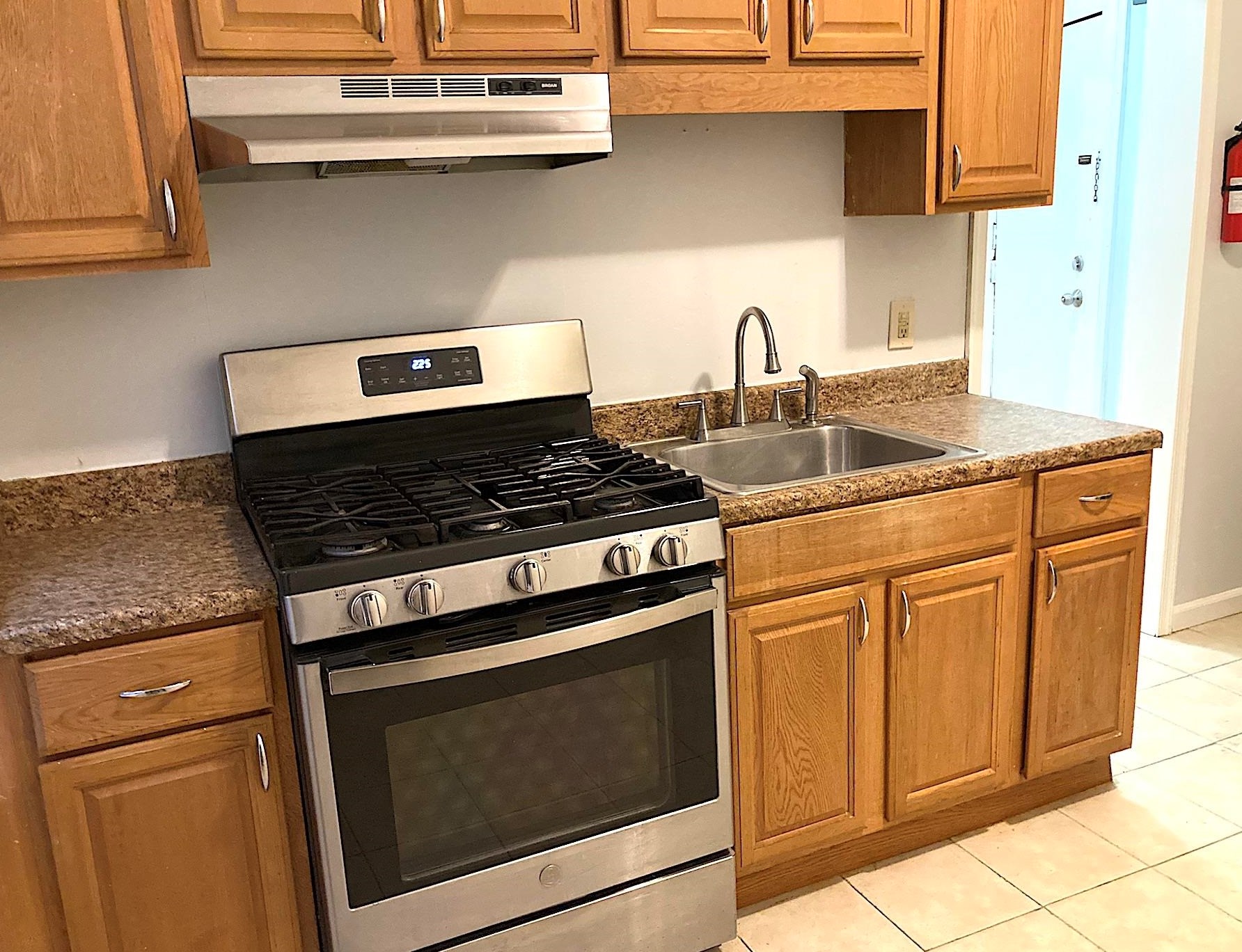 234 56th St #7, West New York, NJ 07093