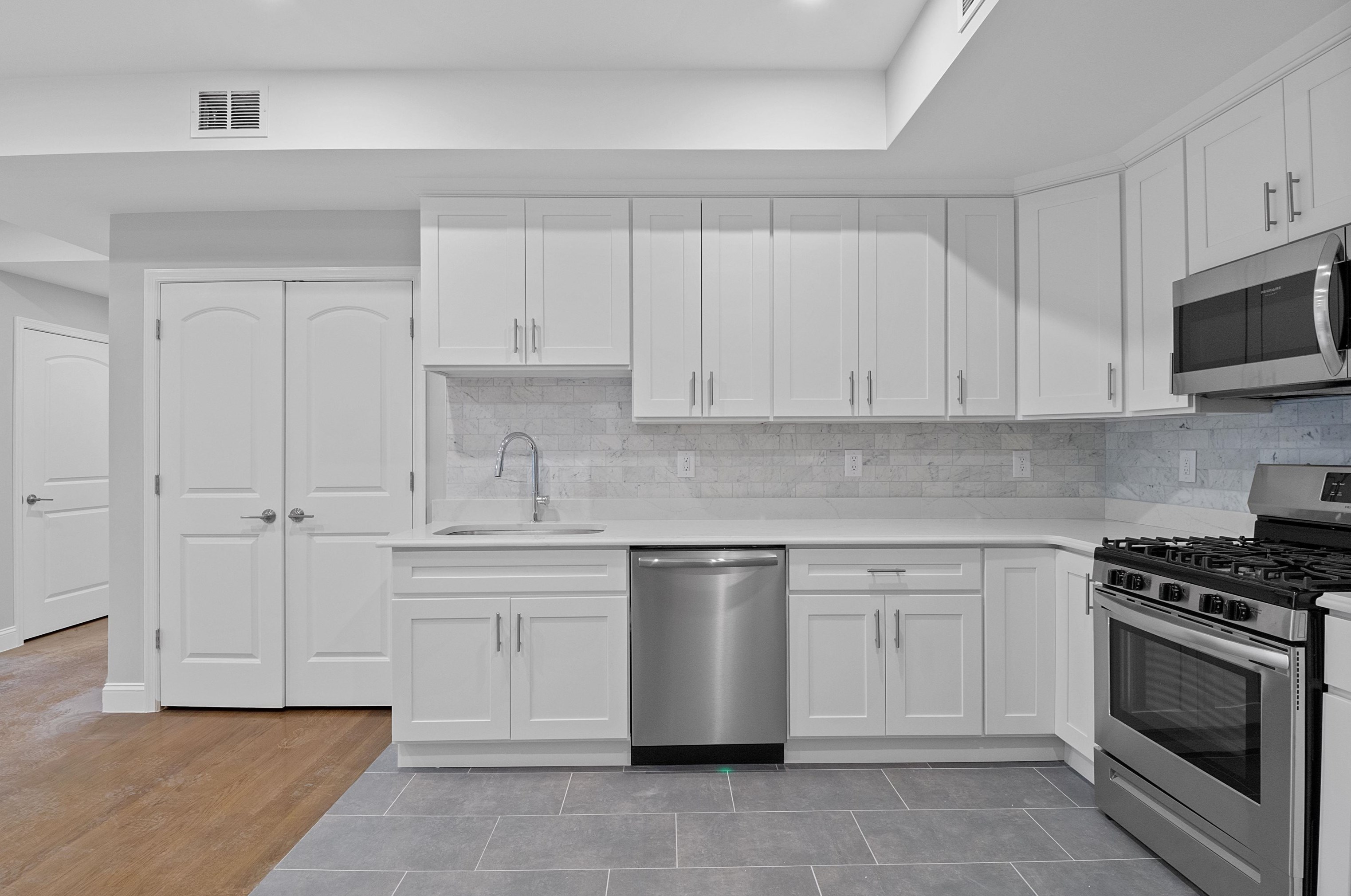 311-315 West Side Ave #301, Jersey City, NJ 07305