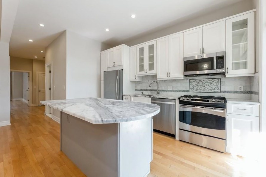 160 Edgar St #1, Union City, NJ 07086