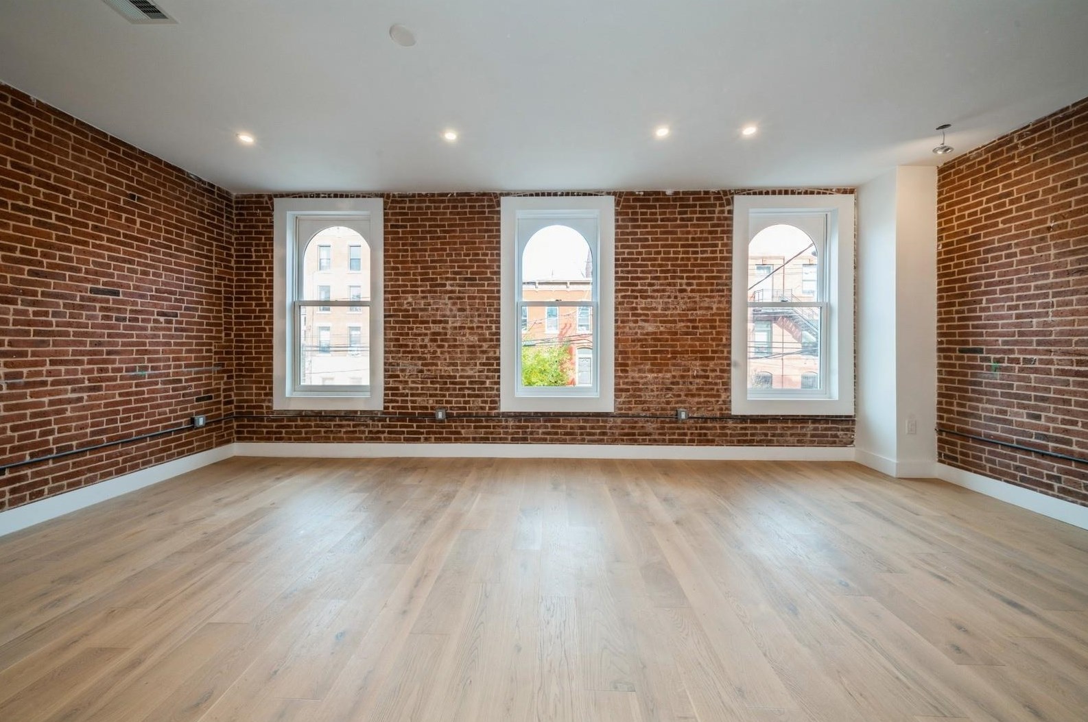 87 Bright St #3, Jersey City, NJ 07302