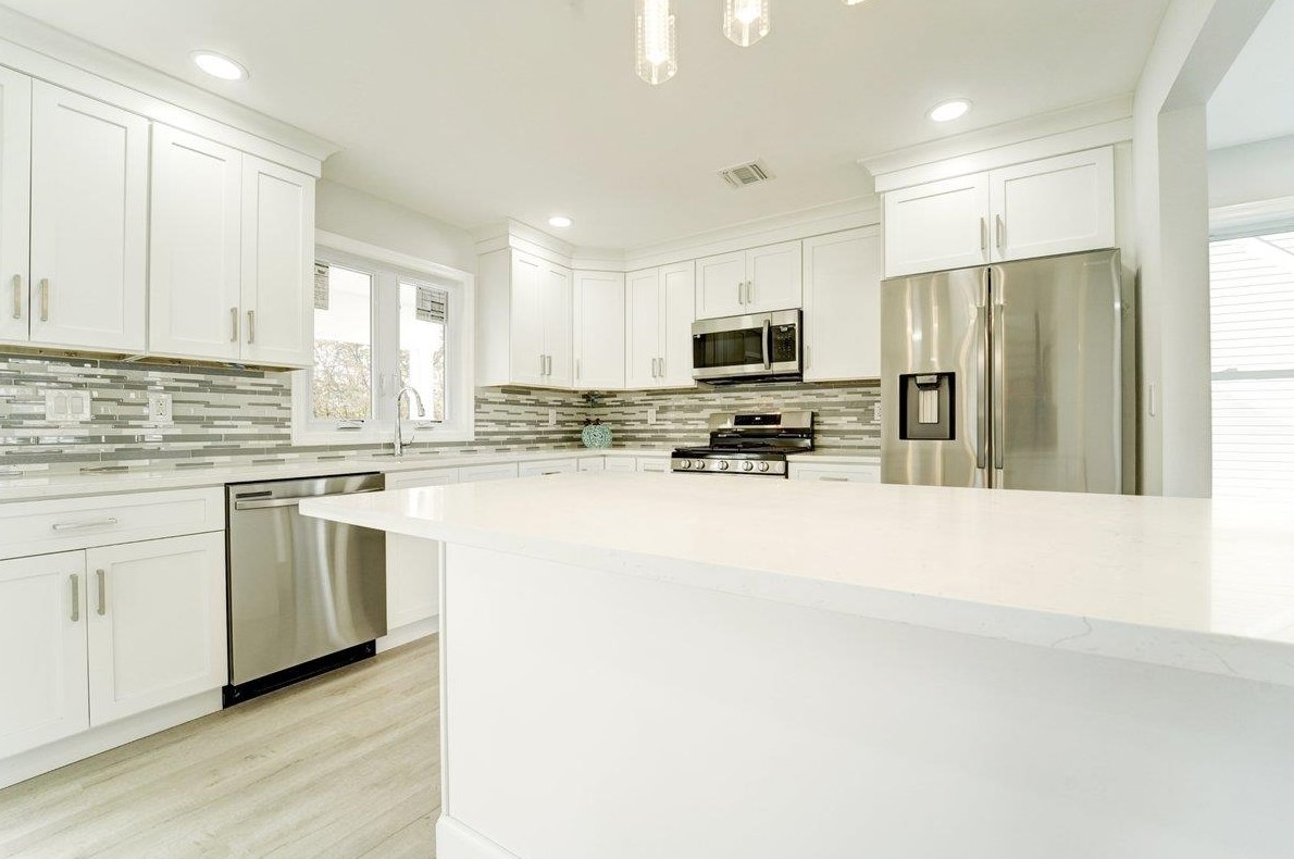 66 Edward Ct, Clifton NJ  07011-2832 exterior