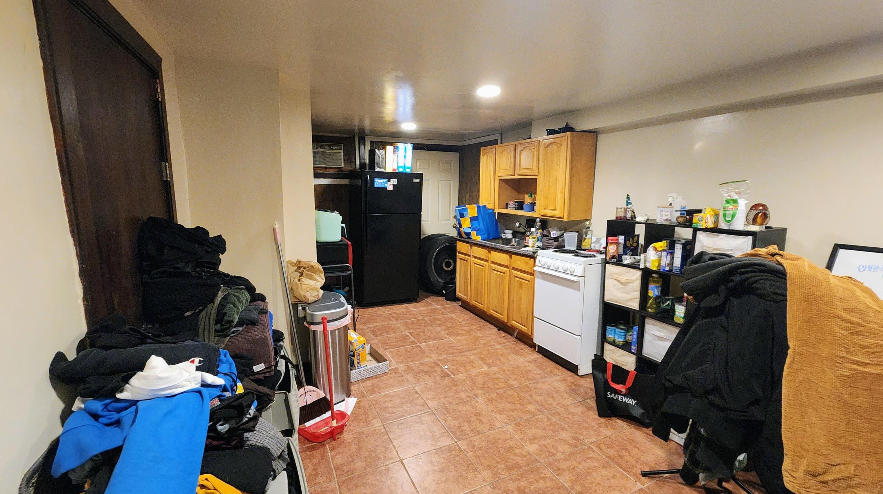 6 Dwight St #b, Jersey City, NJ 07305