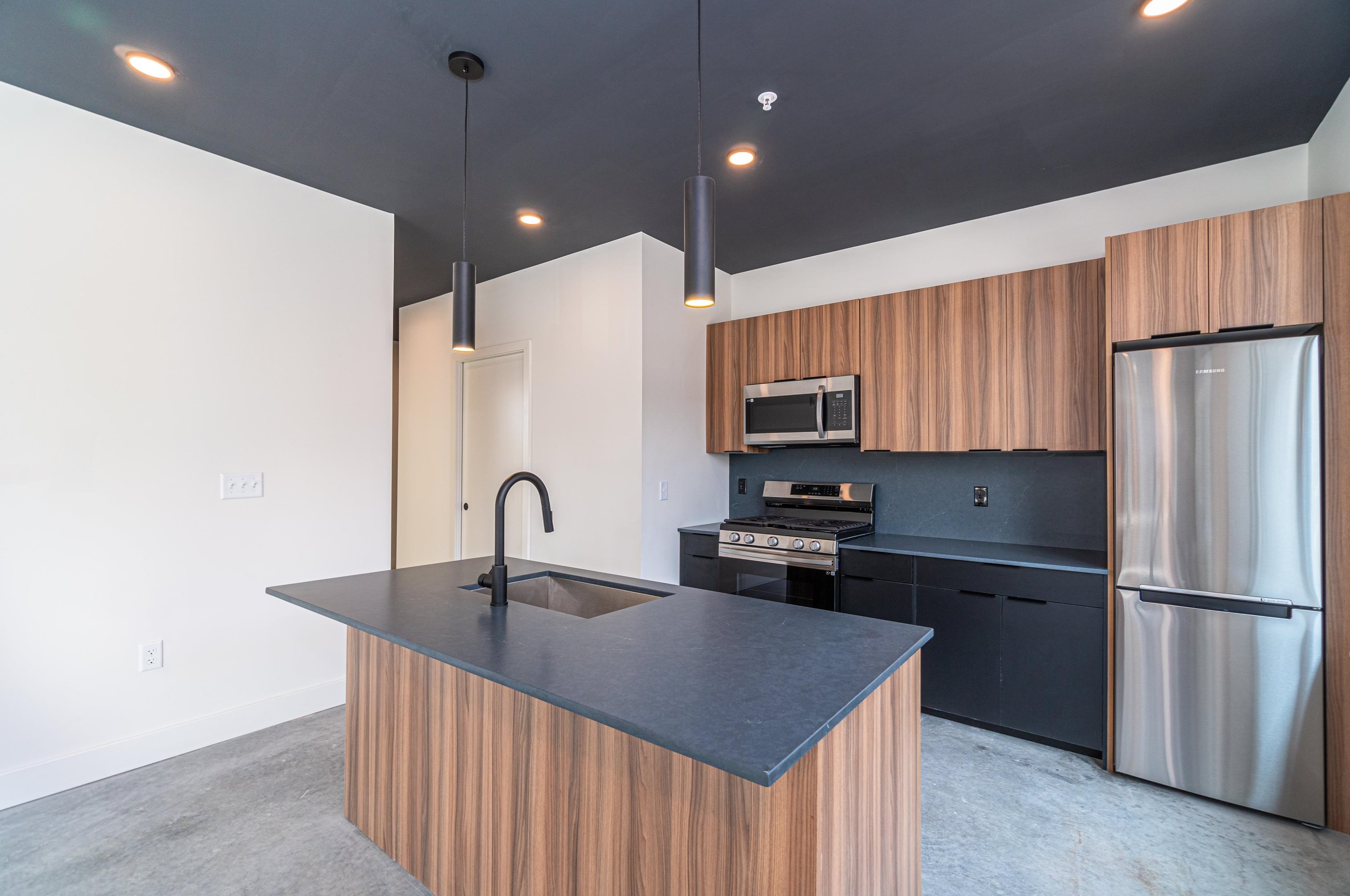 293 Fairmount Ave #203, Jersey City, NJ 07306