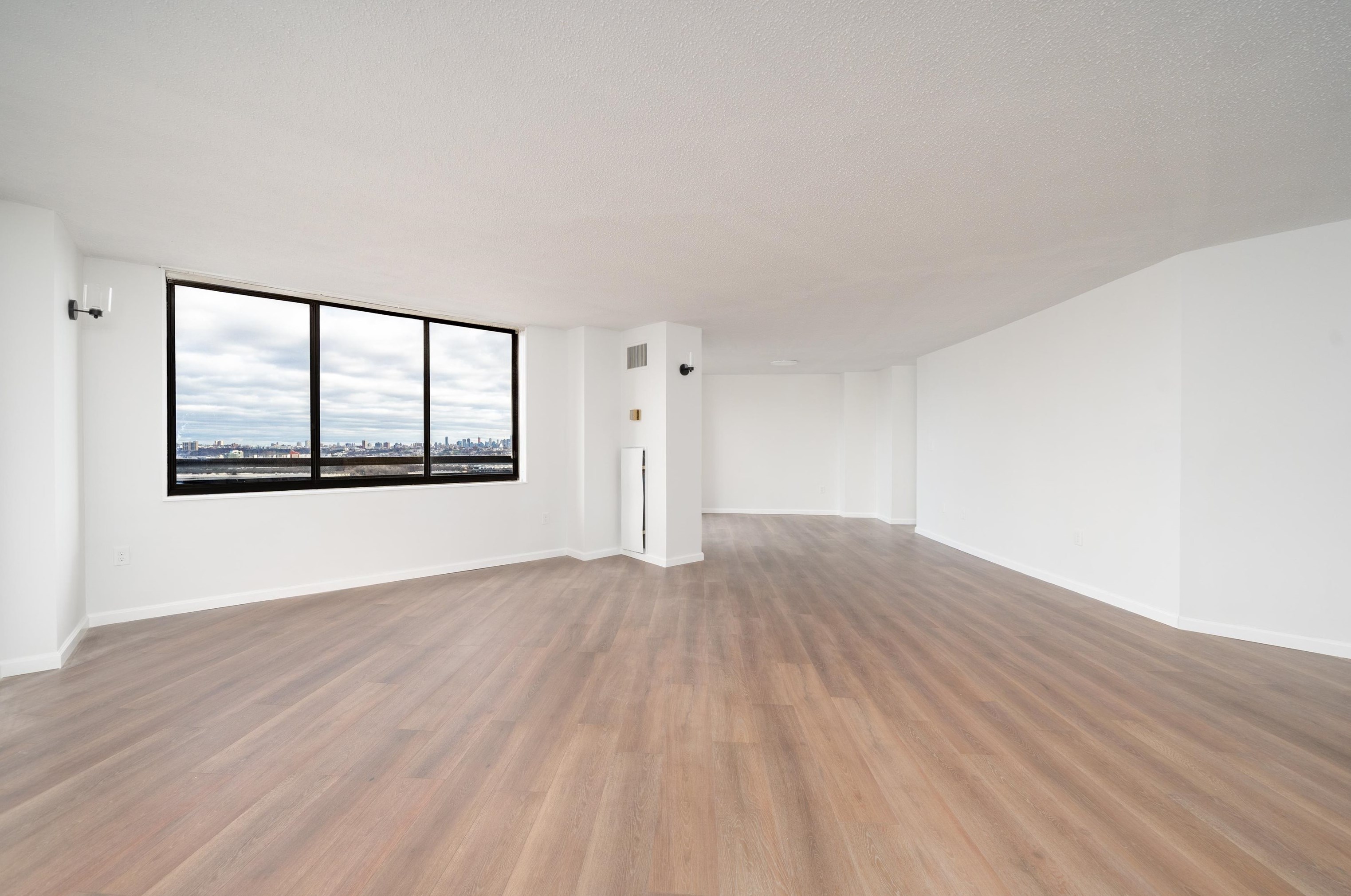 2101 Harmon Cove Tower, Secaucus NJ  07094-1723 exterior