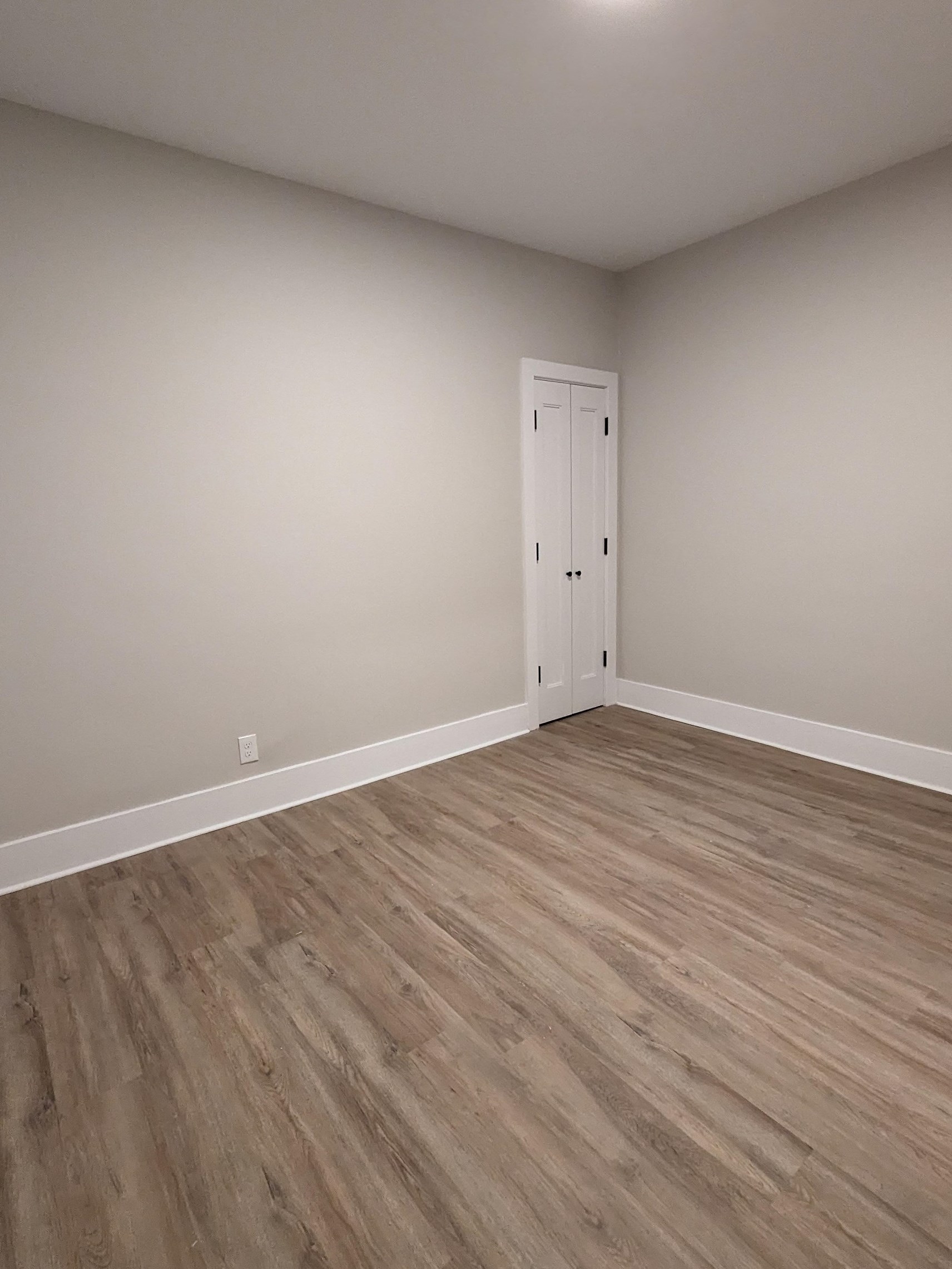 192 Kensington Ave #102, Jersey City, NJ 07304