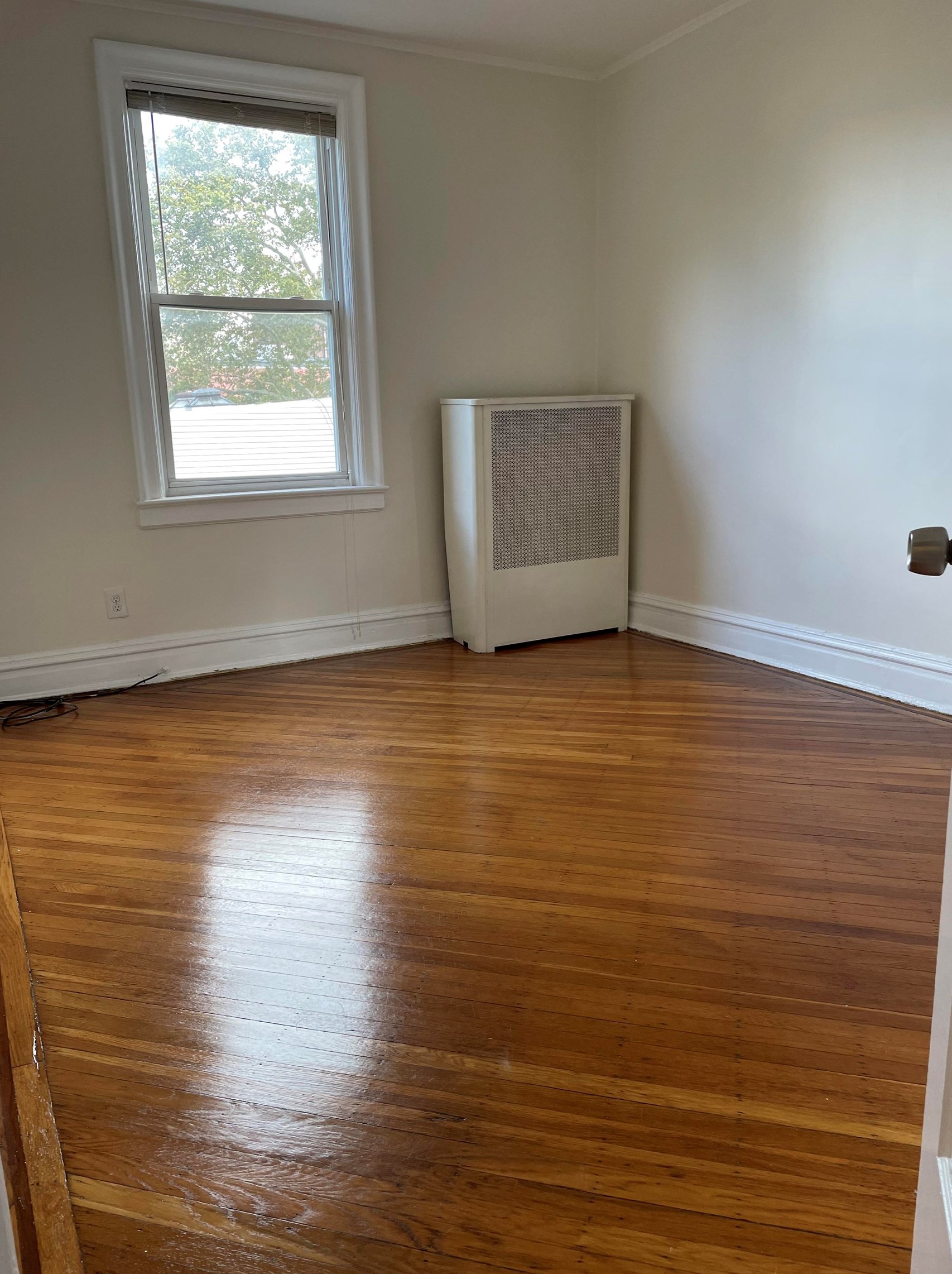 14 Britton St #2, Jersey City, NJ 07306