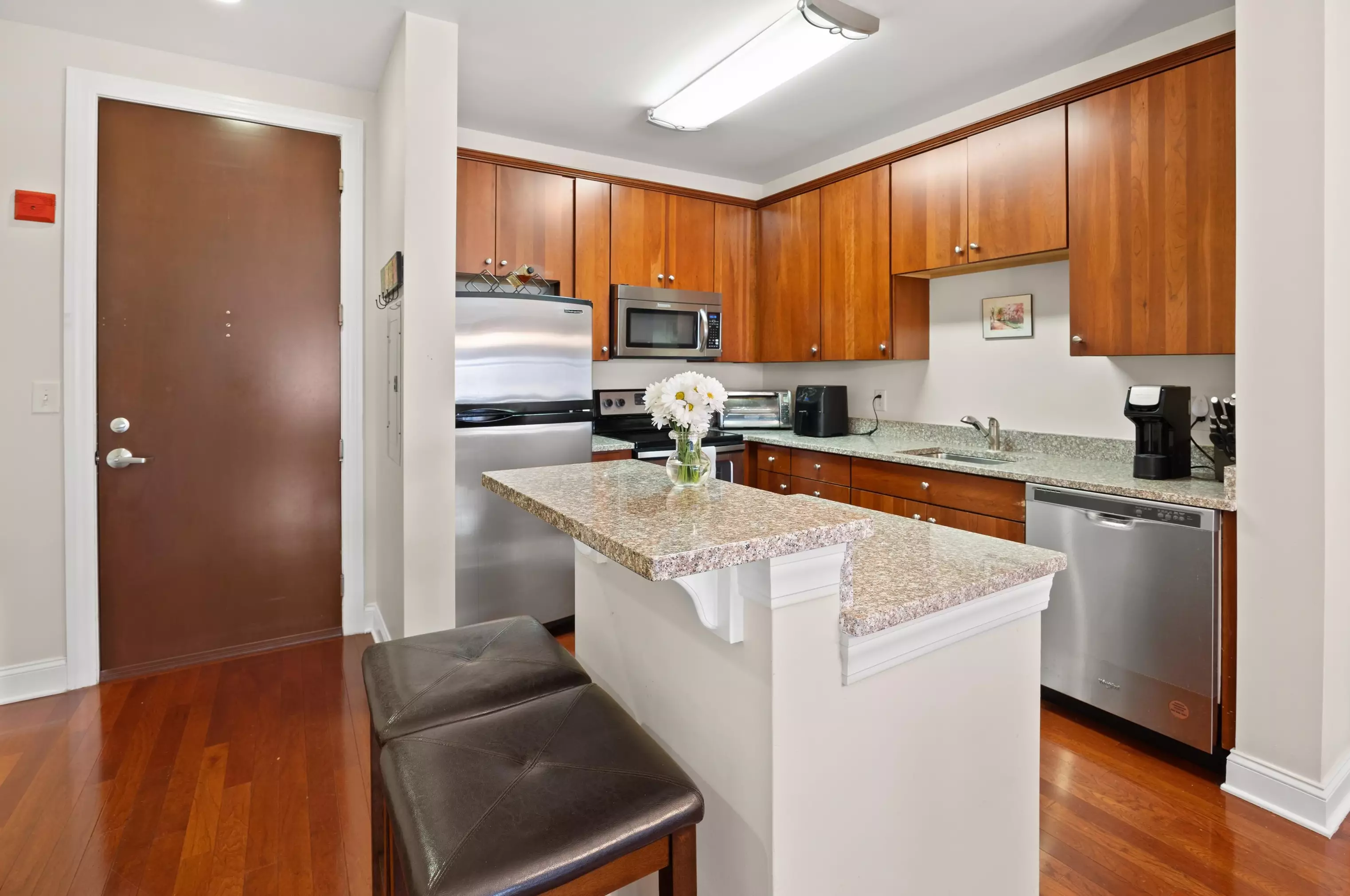 22 Ave At Port Imperial #415, West New York, NJ 07093