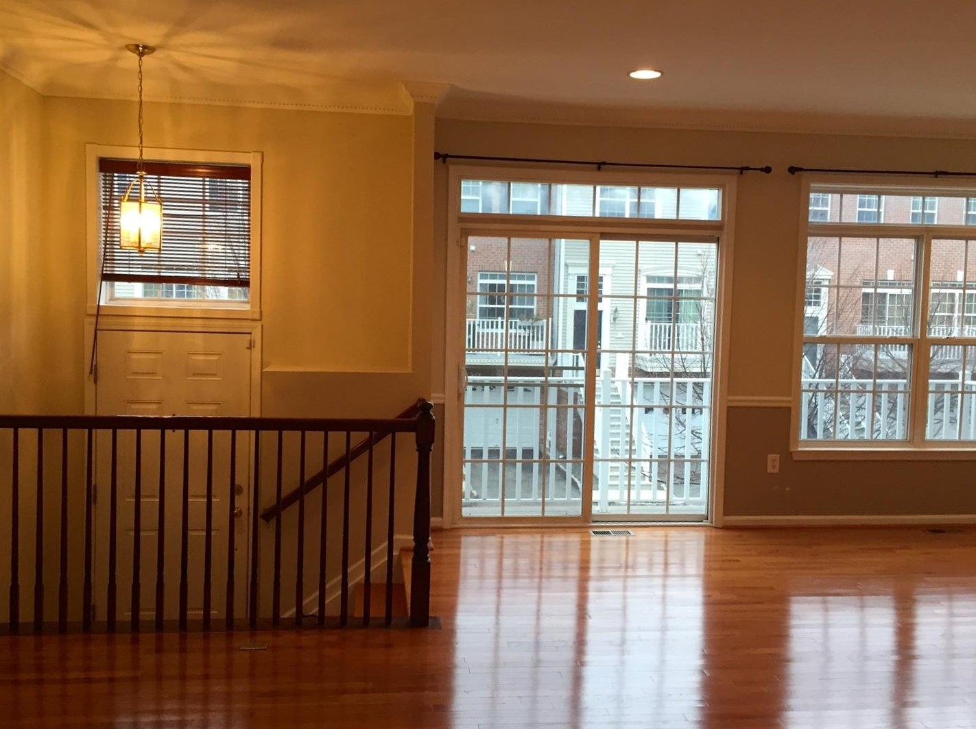 9 Tellicherry Ct, Jersey City, NJ 07305-5503