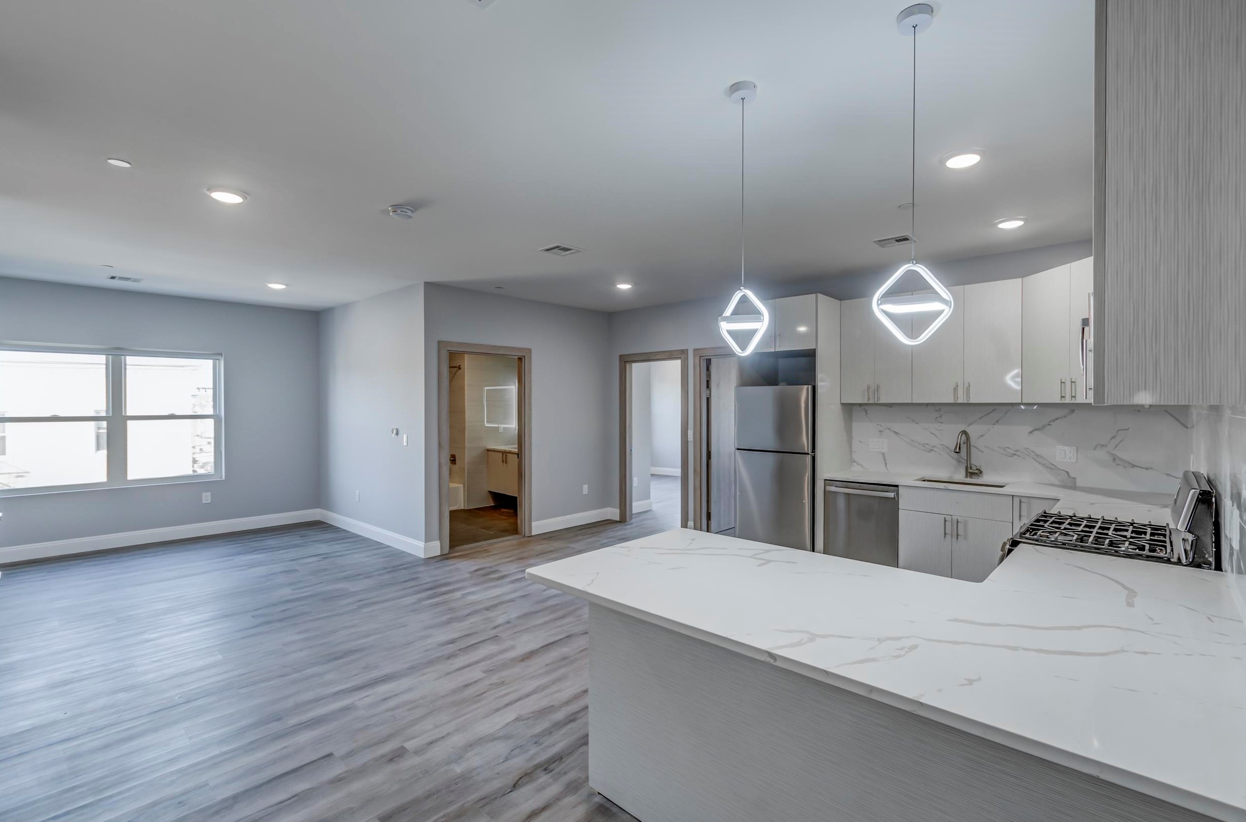 311 Sip Ave #208, Jersey City, NJ 07306