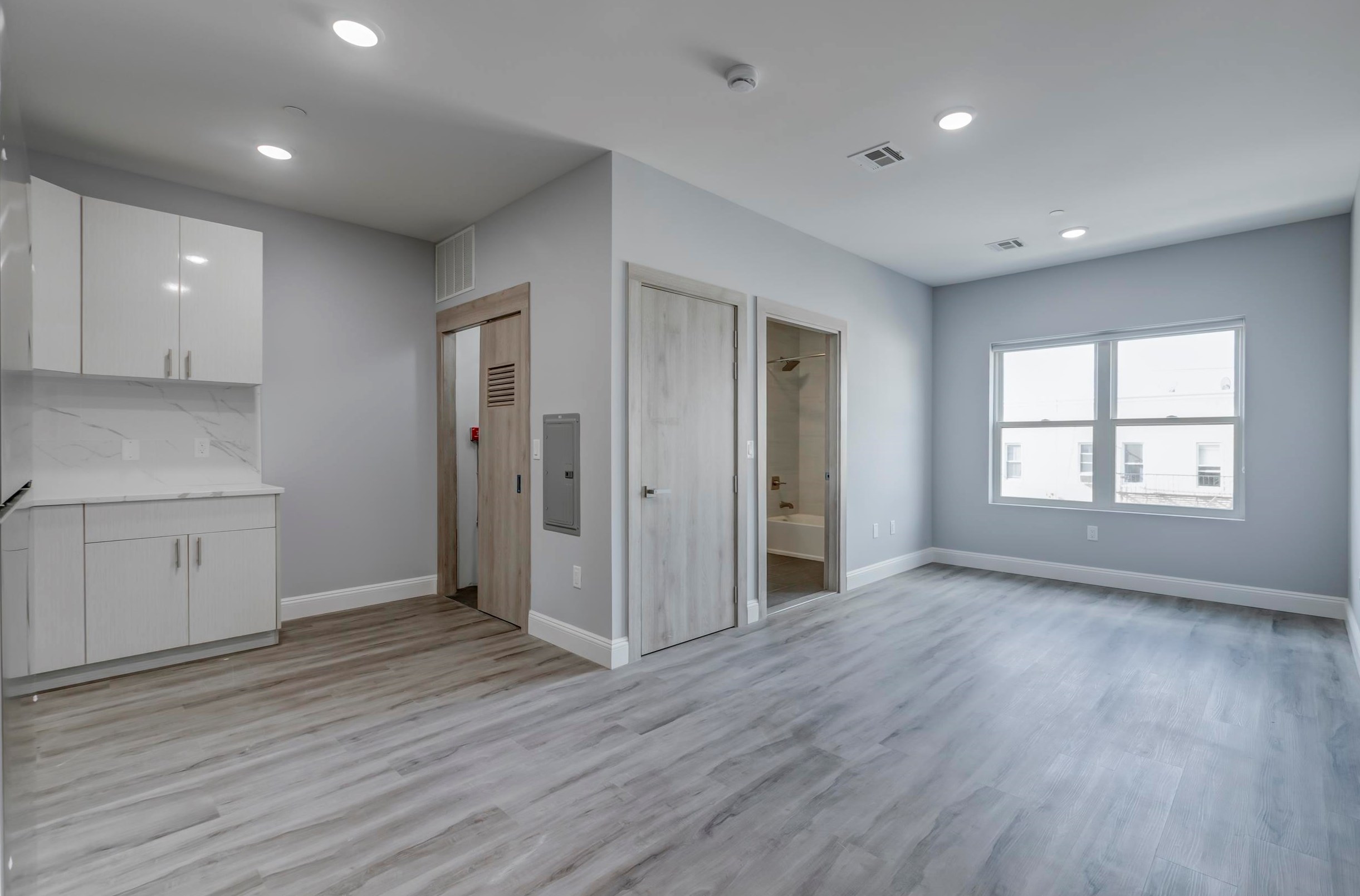 311 Sip Ave #209, Jersey City, NJ 07306