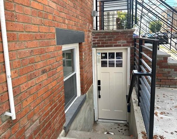 286 Halladay St #1, Jersey City, NJ 07304